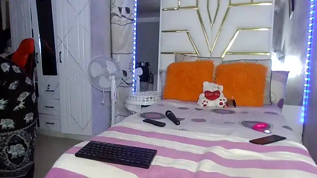 SexyyNana online show from September 2025 10:34:01 PM