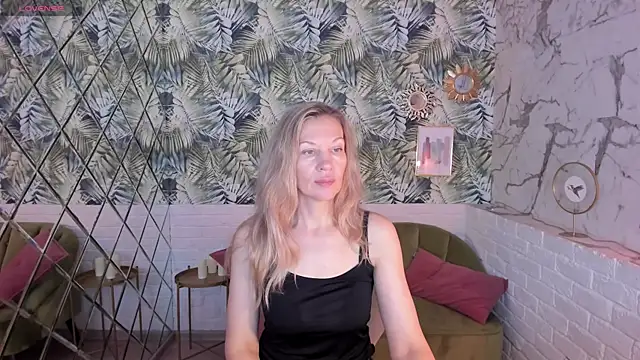 Snapshot of NancyGrace chatting on November 2025 01:15:02 PM NancyGrace online show from November 2025 01:15:02 PM