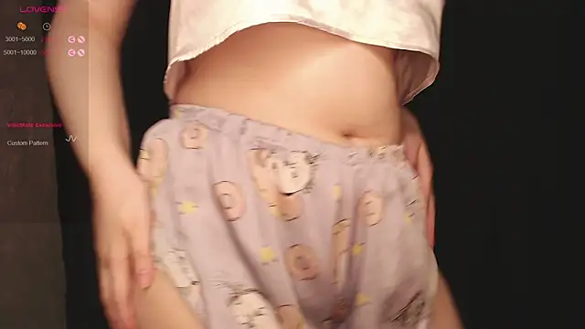 nutcrew online show from June 2026 09:37:02 PM
