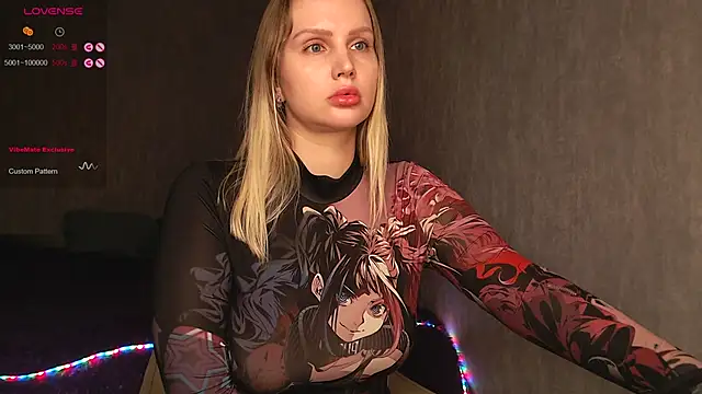 Snapshot of nutcrew chatting on November 2025 06:34:01 PM nutcrew online show from November 2025 06:34:01 PM