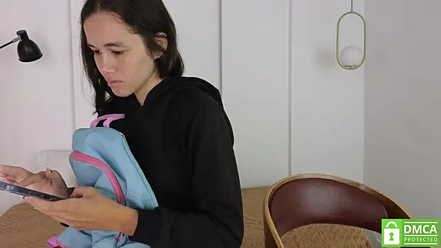 Snapshot of sexychanell_18 chatting on September 2025 12:49:02 PM sexychanell 18 online show from September 2025 12:49:02 PM