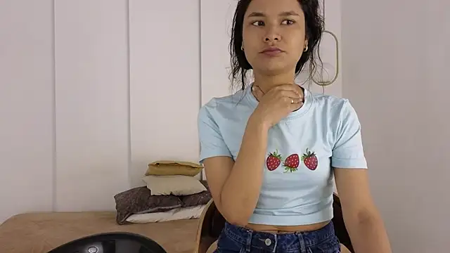 sexychanell 18 online show from December 2025 01:03:02 PM