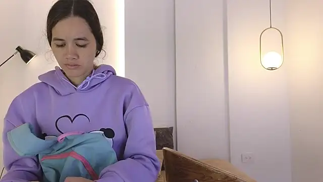 sexychanell 18 online show from April 2026 01:17:02 PM