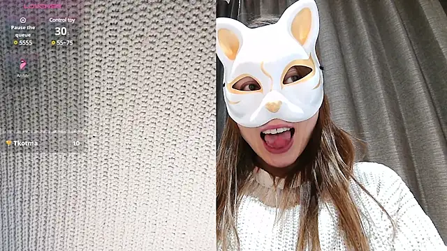 LuuLee0804 online show from December 2024 12:14:01 AM