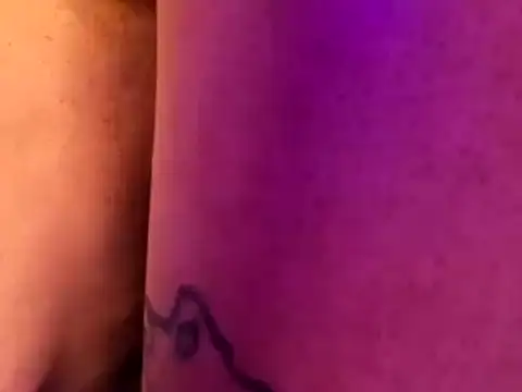 DarkHorse89 online show from October 2025 03:16:01 AM