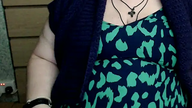 mayasmith online show from November 2025 08:09:01 PM