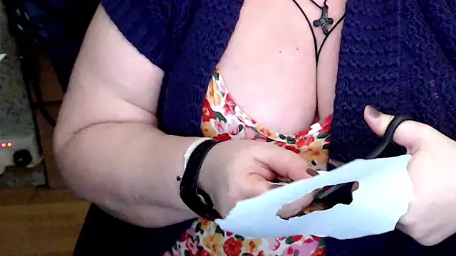 mayasmith online show from November 2025 09:30:02 PM