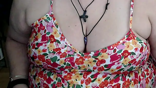 mayasmith online show from November 2025 09:24:02 AM