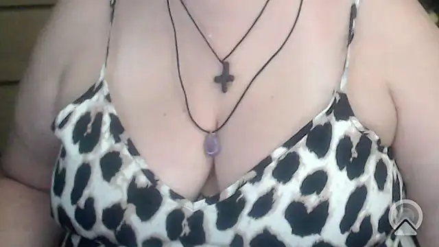 mayasmith online show from October 2025 06:03:02 AM