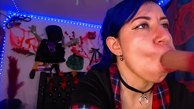 Snapshot of pussytight_pervert chatting on October 2025 11:17:01 PM pussytight pervert online show from October 2025 11:17:01 PM