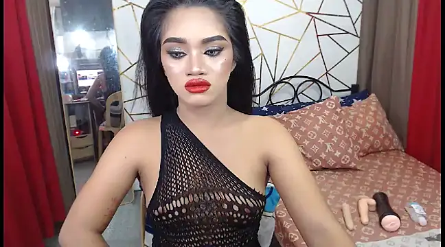 Snapshot of WildTsYhannaUncut chatting on February 2025 10:55:01 AM WildTsYhannaUncut online show from February 2025 10:55:01 AM