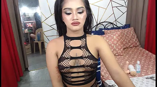 Snapshot of WildTsYhannaUncut chatting on February 2025 10:28:02 AM WildTsYhannaUncut online show from February 2025 10:28:02 AM