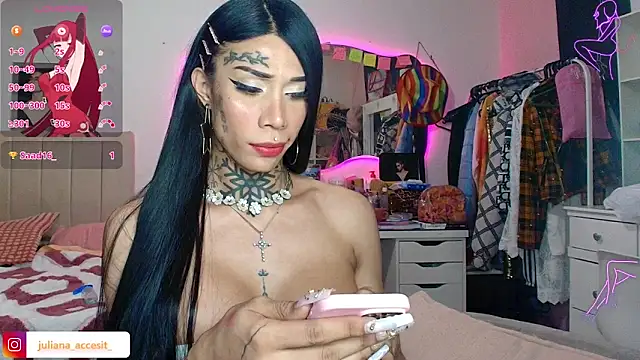 caroline cossei online show from March 2026 05:08:02 AM