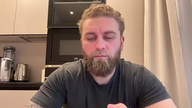 Bear bear  online show from March 2026 02:41:01 PM