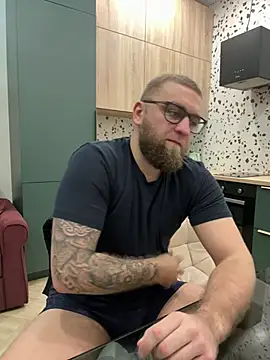 Snapshot of Bear_bear_ chatting on February 2025 08:09:02 PM Bear bear online show from February 2025 08:09:02 PM