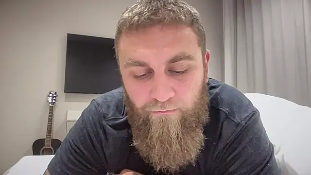 Snapshot of Bear_bear_ chatting on November 2025 01:05:02 PM Bear bear online show from November 2025 01:05:02 PM