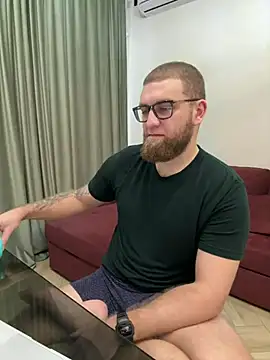 Snapshot of Bear_bear_ chatting on March 2025 07:24:01 AM Bear bear online show from March 2025 07:24:01 AM