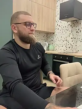 Snapshot of Bear_bear_ chatting on February 2025 06:01:02 PM Bear bear online show from February 2025 06:01:02 PM