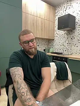 Snapshot of Bear_bear_ chatting on March 2025 04:26:02 PM Bear bear online show from March 2025 04:26:02 PM