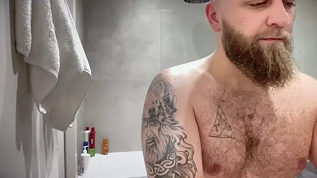 Snapshot of Bear_bear_ chatting on November 2025 09:01:01 AM Bear bear online show from November 2025 09:01:01 AM