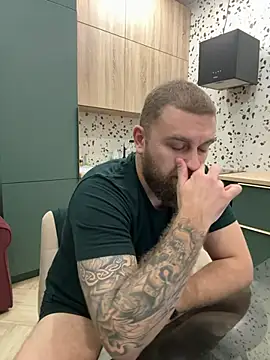 Snapshot of Bear_bear_ chatting on March 2025 10:42:01 PM Bear bear online show from March 2025 10:42:01 PM