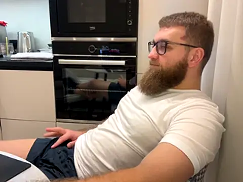 Bear bear  online show from December 2025 01:02:02 PM