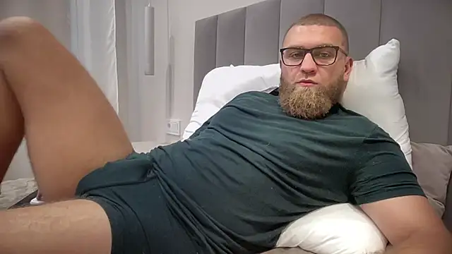 Snapshot of Bear_bear_ chatting on October 2025 11:35:02 AM Bear bear online show from October 2025 11:35:02 AM