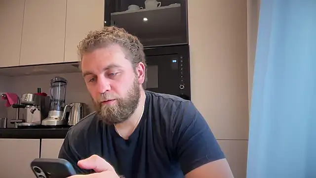 Bear bear  online show from April 2026 09:49:01 AM