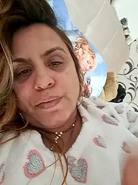 Snapshot of OliviaLewis chatting on February 2025 04:27:02 AM OliviaLewis online show from February 2025 04:27:02 AM