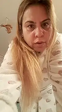 Snapshot of OliviaLewis chatting on February 2025 04:14:02 AM OliviaLewis online show from February 2025 04:14:02 AM