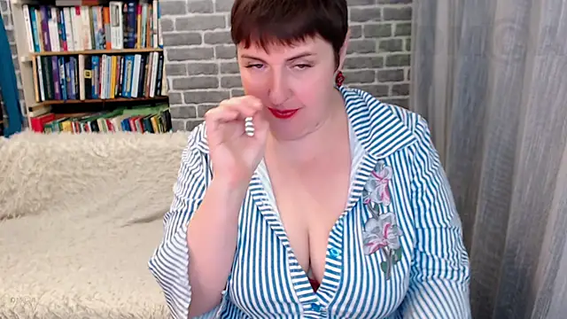 Rainbow lady online show from October 2025 03:38:01 AM