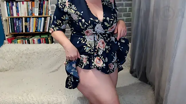 Rainbow lady online show from November 2025 02:15:02 AM