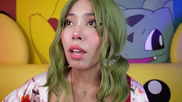 miss  maria online show from December 2025 06:08:01 PM