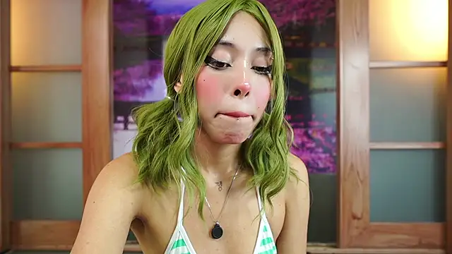 miss  maria online show from October 2025 05:58:01 PM