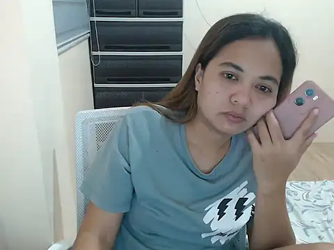 xTheLastVIRGINx online show from January 2026 03:26:01 PM