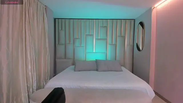 JuanitaClay online show from March 2026 07:51:01 PM