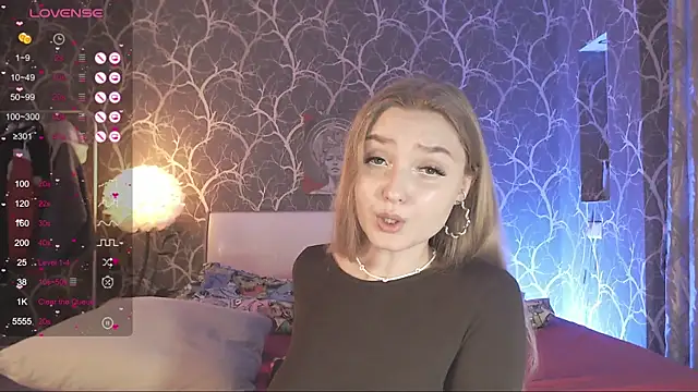 MiaMiaMeow online show from April 2026 05:05:02 PM