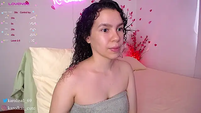 Karolina 1 online show from March 2025 07:27:02 PM