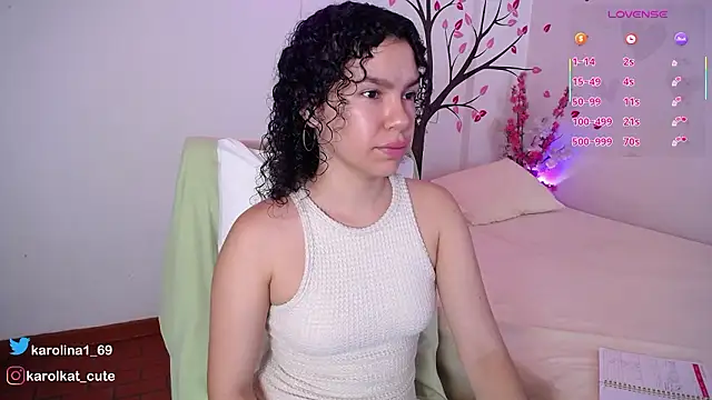 Karolina 1 online show from February 2026 02:19:02 PM