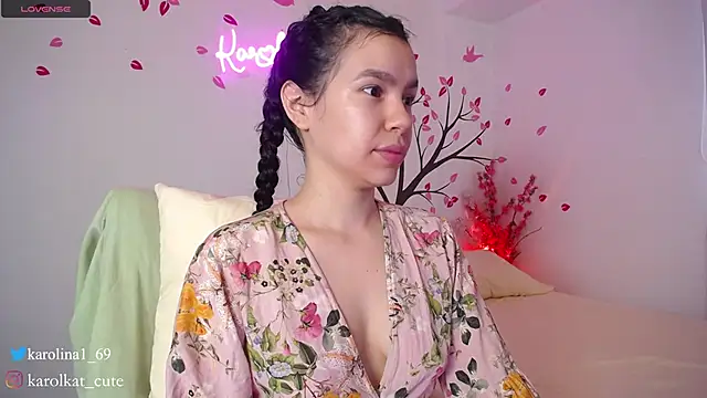 Karolina 1 online show from February 2025 02:08:01 PM