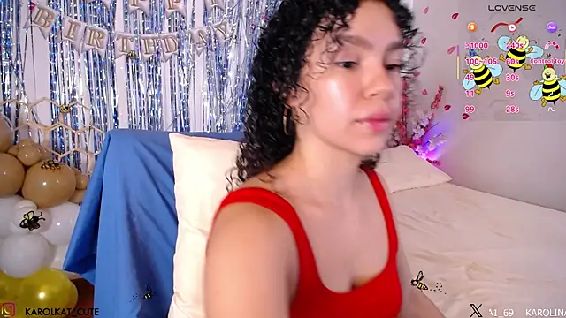 Karolina 1 online show from April 2026 01:50:02 PM