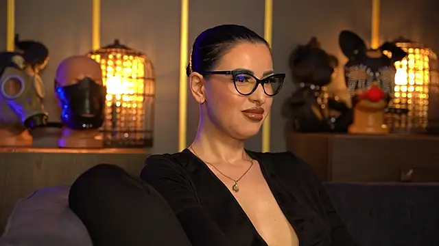 kelly kent online show from May 2026 08:46:01 PM