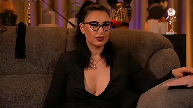 kelly kent online show from October 2025 11:05:02 PM