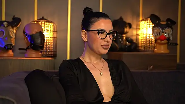 kelly kent online show from May 2026 08:45:02 PM