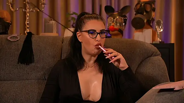 Snapshot of kelly_kent chatting on September 2025 11:15:01 PM kelly kent online show from September 2025 11:15:01 PM