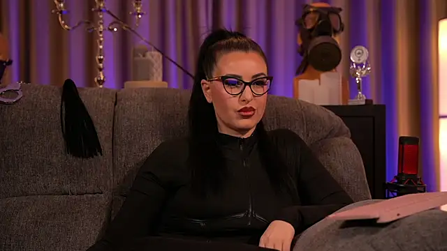 Snapshot of kelly_kent chatting on February 2025 07:15:01 AM kelly kent online show from February 2025 07:15:01 AM