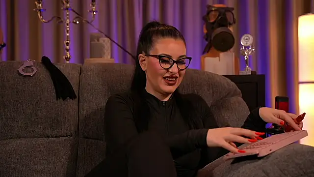 Snapshot of kelly_kent chatting on February 2025 10:44:02 AM kelly kent online show from February 2025 10:44:02 AM