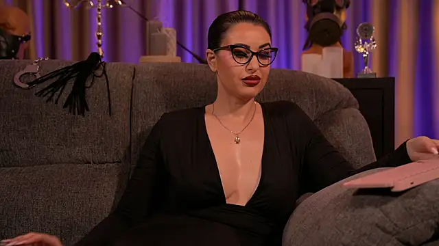Snapshot of kelly_kent chatting on March 2025 01:50:02 AM kelly kent online show from March 2025 01:50:02 AM