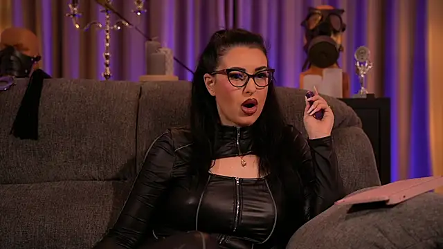 Snapshot of kelly_kent chatting on March 2025 01:58:02 AM kelly kent online show from March 2025 01:58:02 AM