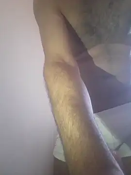 Snapshot of Manuel_Ferrara96 chatting on February 2025 09:21:01 AM Manuel Ferrara96 online show from February 2025 09:21:01 AM